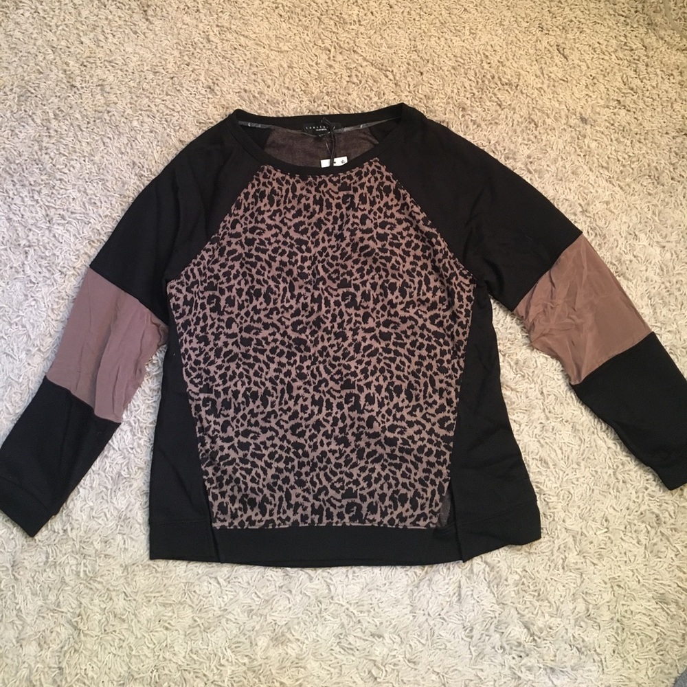 Sanctuary animal print sweatshirt!